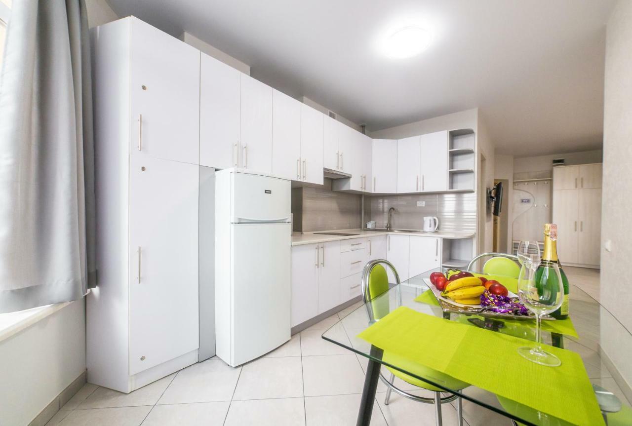 Apartments Roksolany 16 トラスコヴェッツ エクステリア 写真